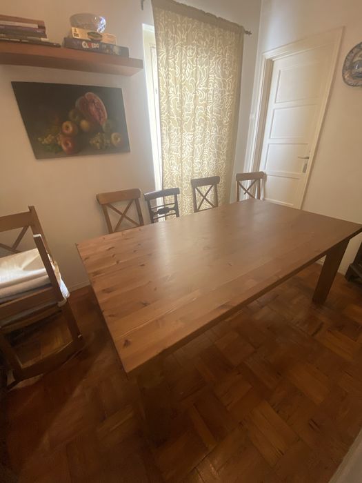Mesa e Cadeiras Sala Jantar IKEA - Madeira