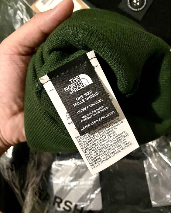 ОРИГІНАЛ шапки Marshall Artist, The North Face, Levis, Vans