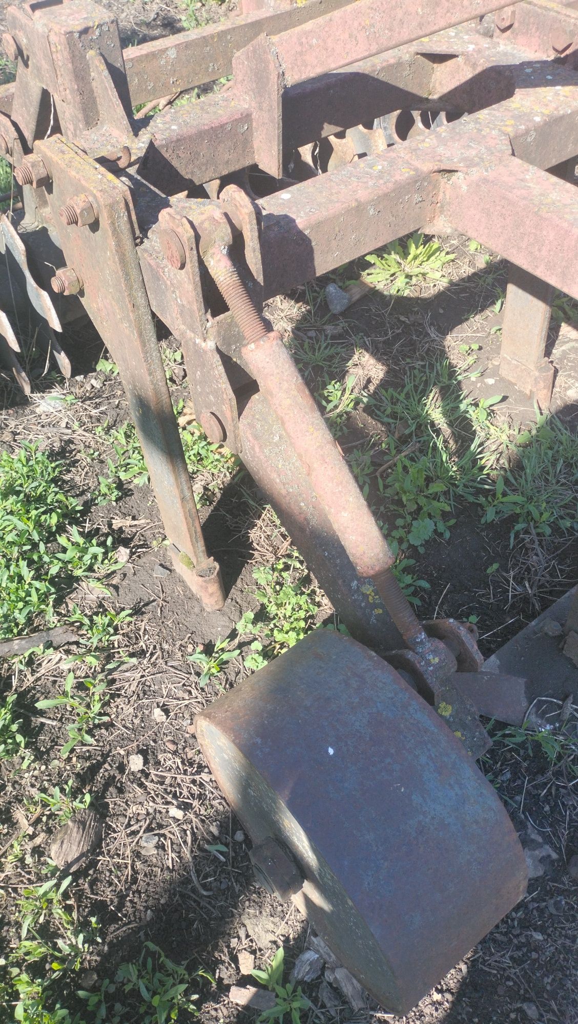 Плоскоріз  до МТЗ, ЮМЗ обмін