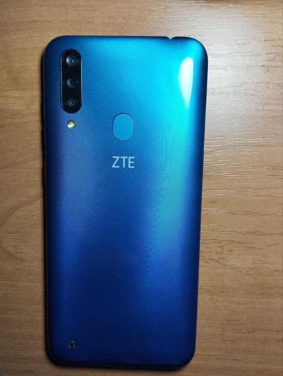 ZTE Blade A7 2020. Память 3Gb, 64Gb + NFC. Продам смартфон.