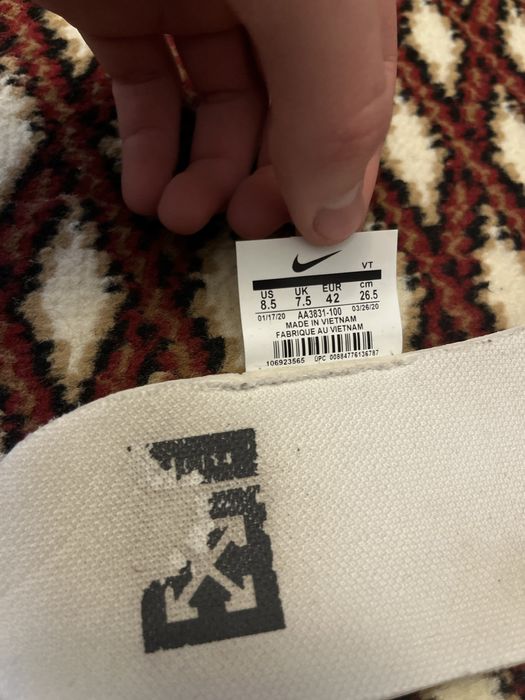Кросівки Nike x Off white оригінал розмір 42 по устілці 26.5 см