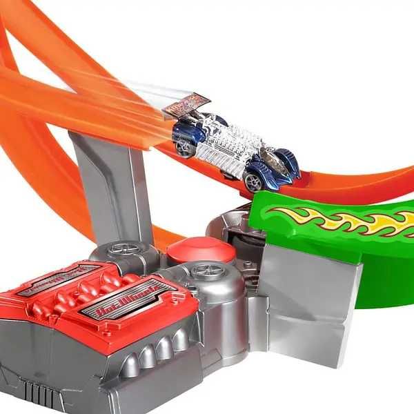 Трек Хот Вилс Безумный форсаж с 5 машинками Hot Wheels FCF18