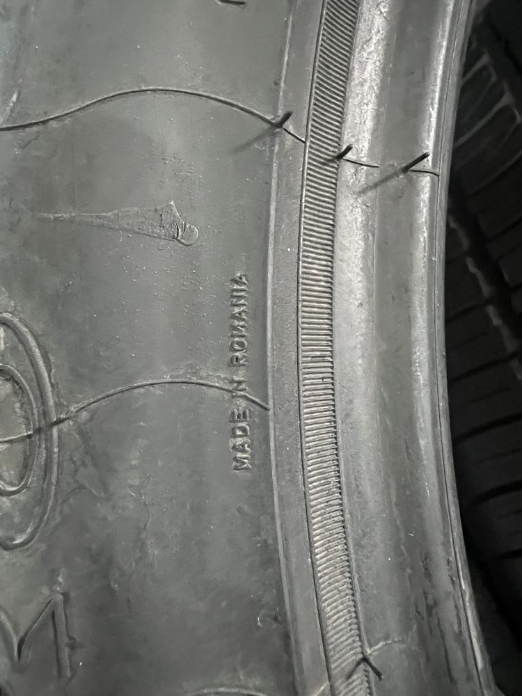 295/40/22 R22 Pirelli Scorpion Zero 4шт новые