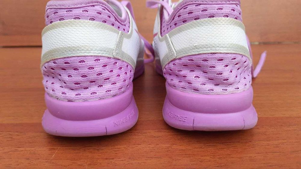 Кросівки для бігу Nike Women's Free 5.0 TR Fit Рожеві