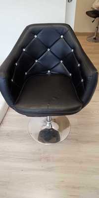 Fotel krzesło czarne pikowane
