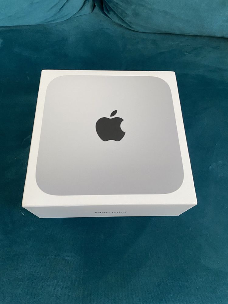 Apple Mac Mini M2 Pro 512GB SSD / 16GB RAM z Magic Keyboard NOWY