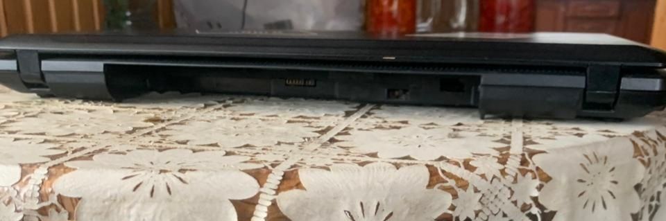 Продам Lenovo G560