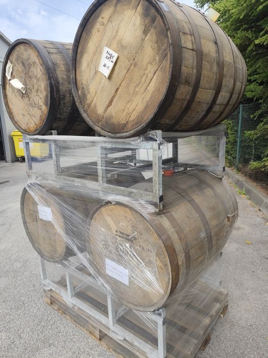 Stojak Regał na  beczki 250L