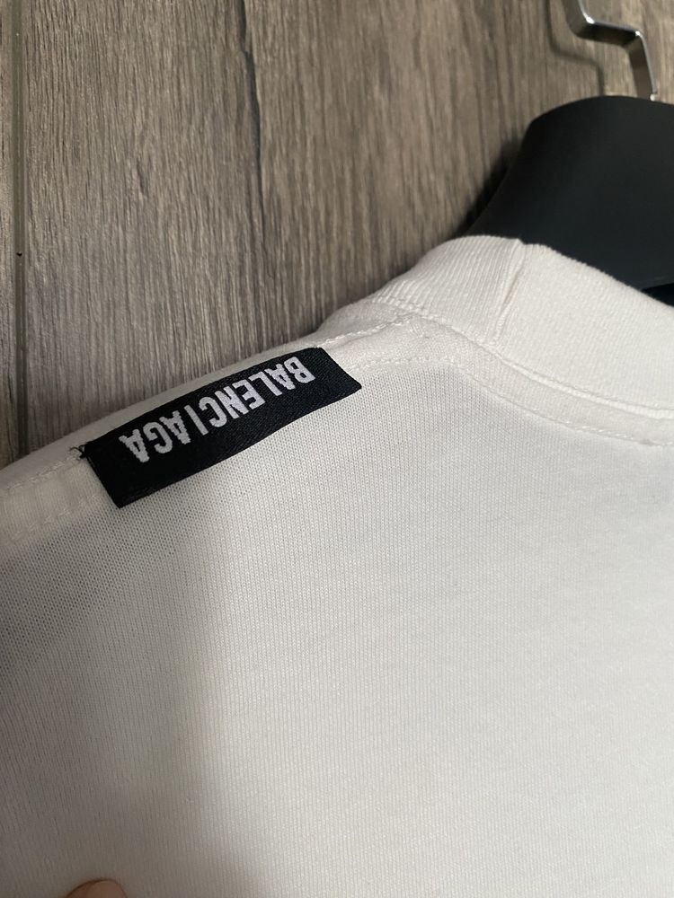 Футболка чоловіча унісекс balenciaga мужская оверсайз