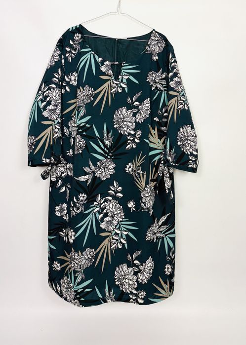 Zielona sukienka midi w kwiatowy wzór 4XL 48