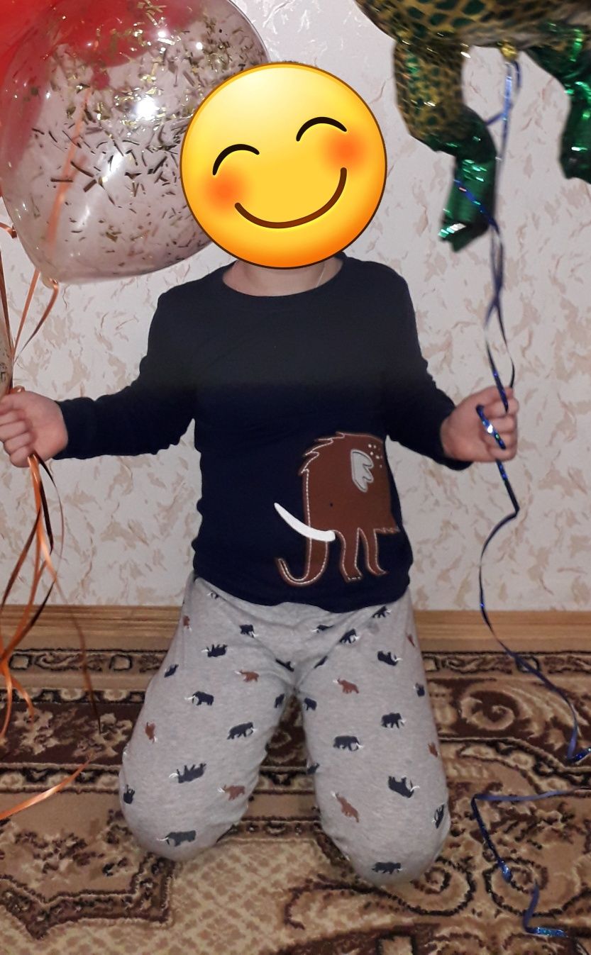 Пижама Carter's на мальчика 5 лет (рост 104 см)