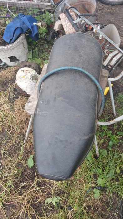 Сидіння ява 250 599