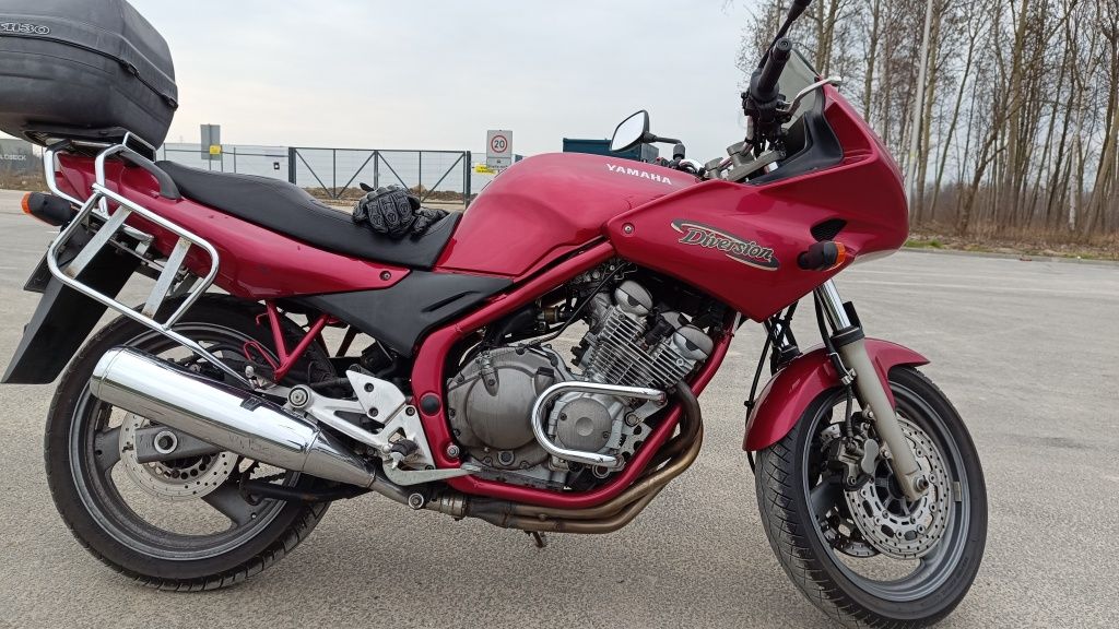 Yamaha XJ 600 Diversion.