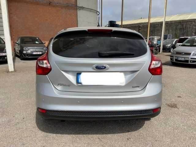 Ford Focus 1.0 Ecoboost 125cv (M1DA) de 2012 só ás peças