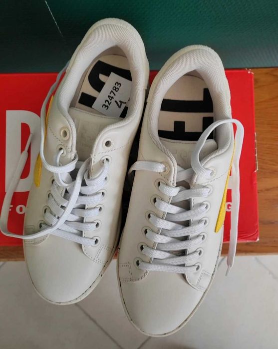 Кросівки оригінальні Diesel 37 р