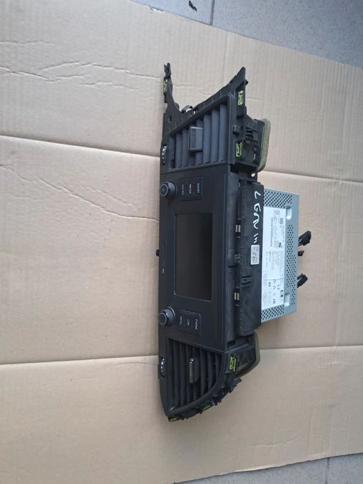 Seat Leon III Radio 5F0035871D