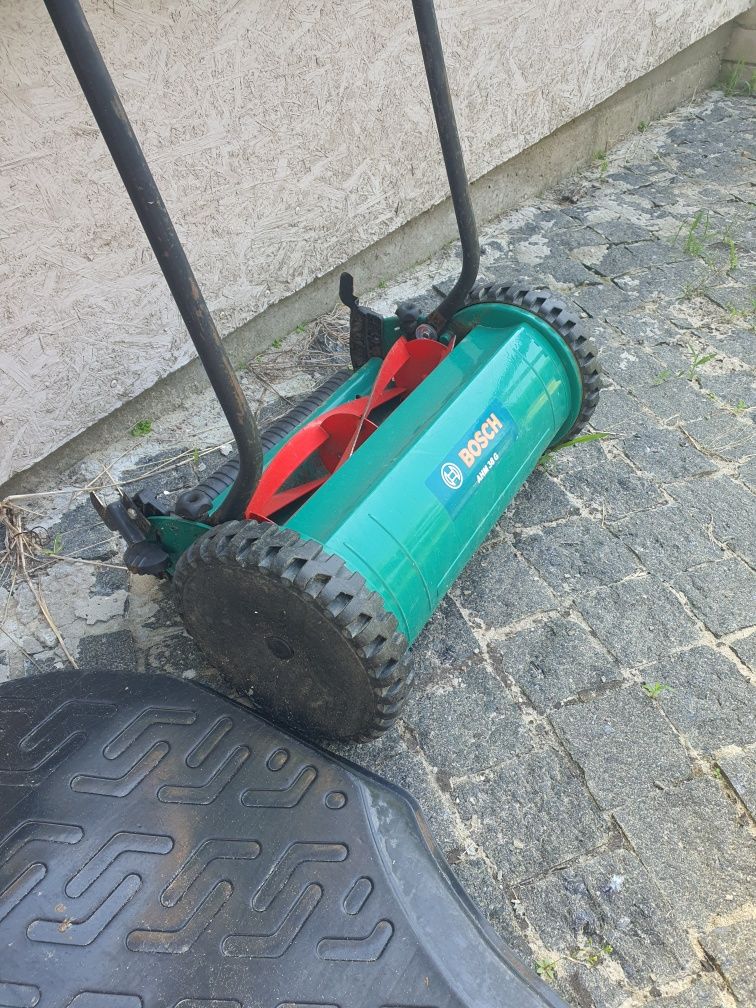 Газонокосарка ручна bosch
