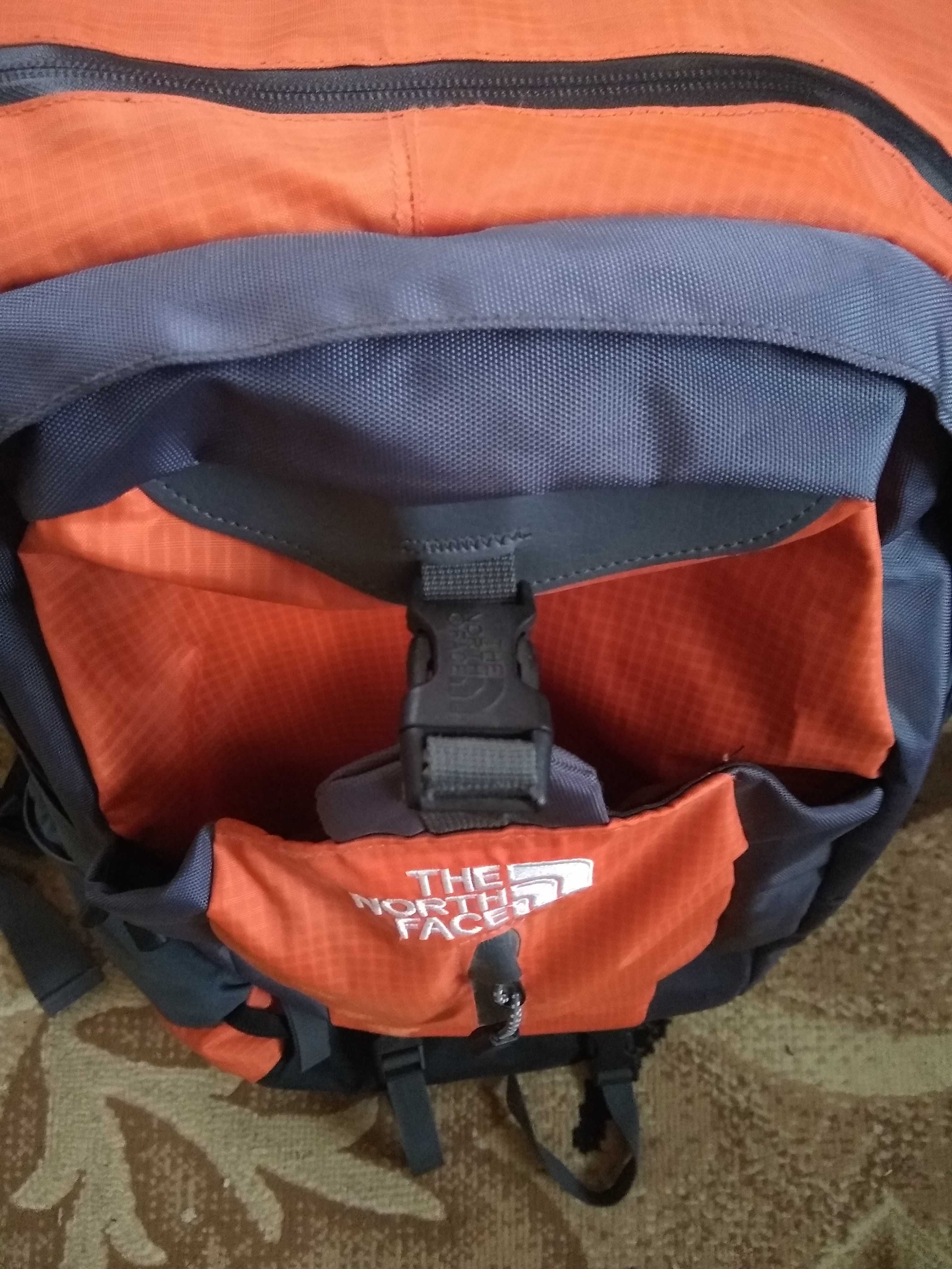 Рюкзак The North Face Electron 50L