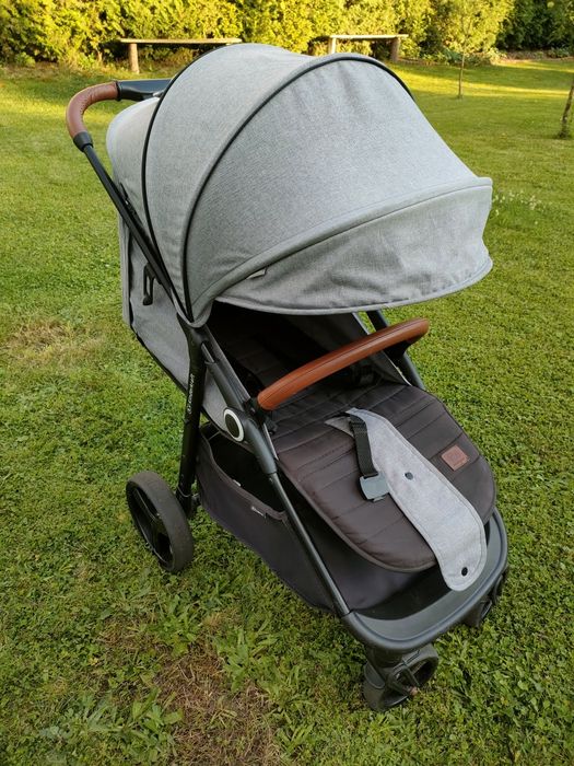 Wózek spacerowy KINDERKRAFT GRANDE PLUS 22KG Lekki