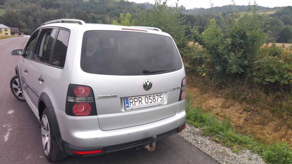 Volkswagen TOURAN Cross