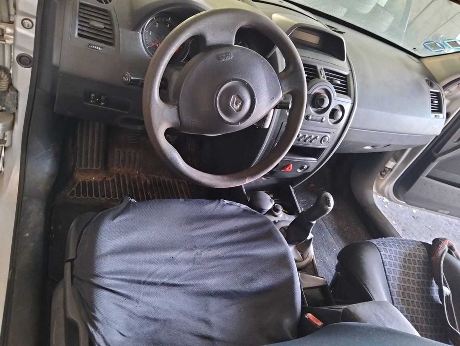 Renault Megane para peças