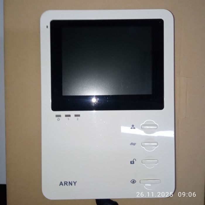 Відео домофон з визовною панеллю