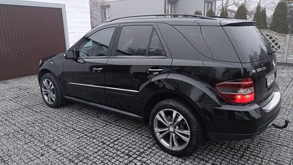 Mercedes ML W164