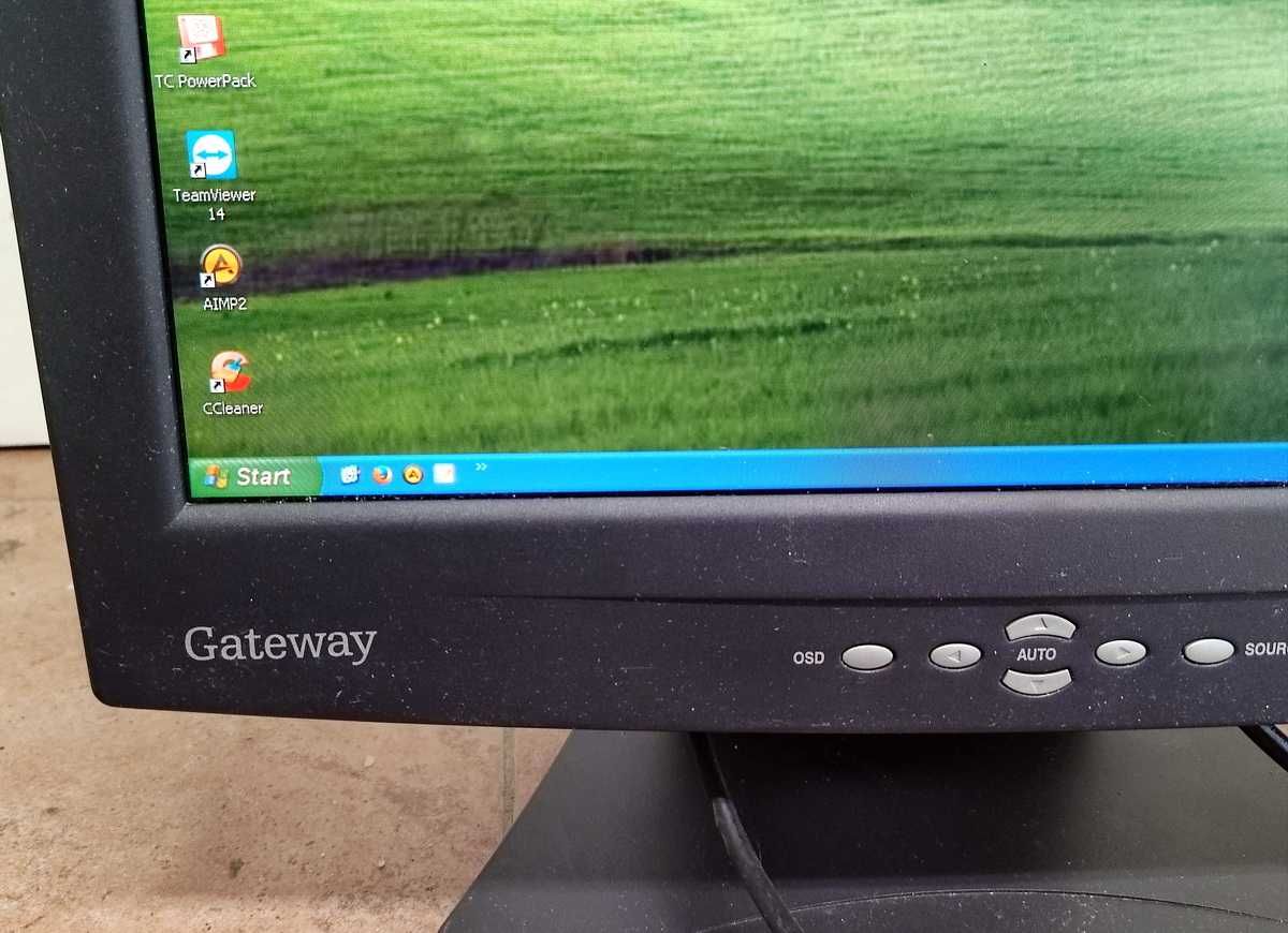 Manitor LCD 18" Gateway FDP1830 w bardzo dobrym stanie Łódź