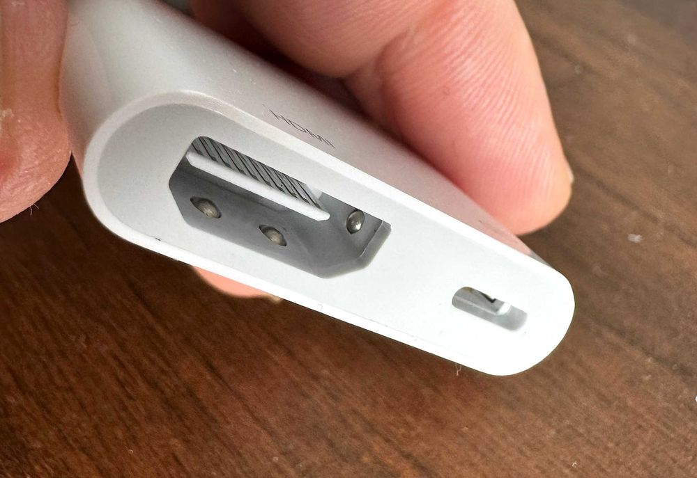 Відео AV-адаптер — Lightning to Hdmi. Apple A1438. Артикул MD826