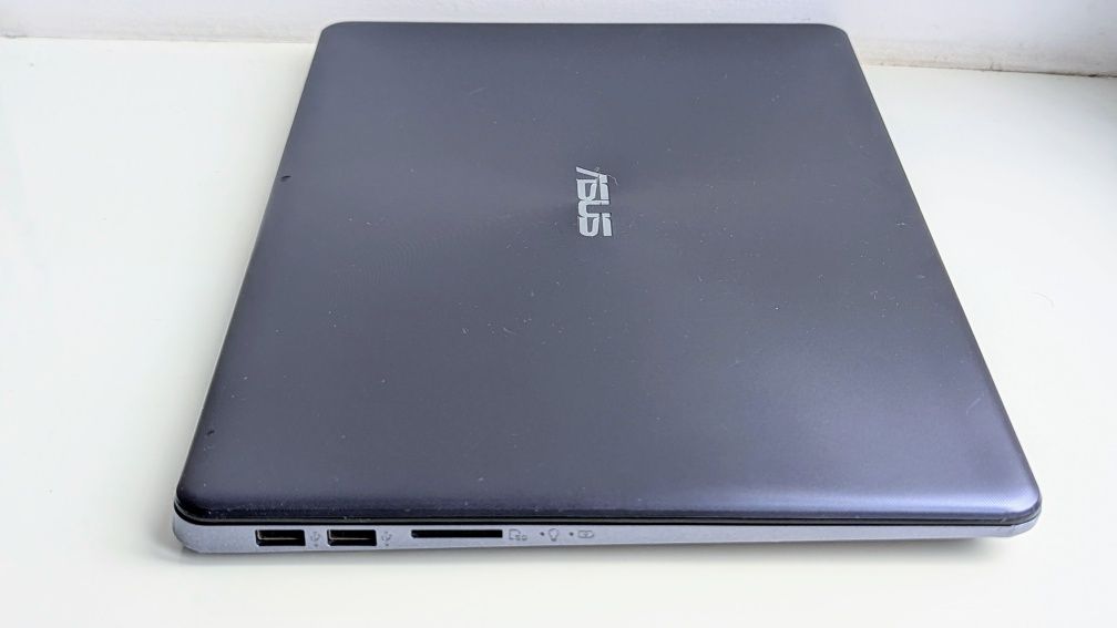Тонкий ноутбук Asus Zenbook F510U Intel Core i5 8gen 8-32, 128-512 SSD