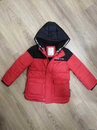 Дитяча зимова куртка на 3-4 роки