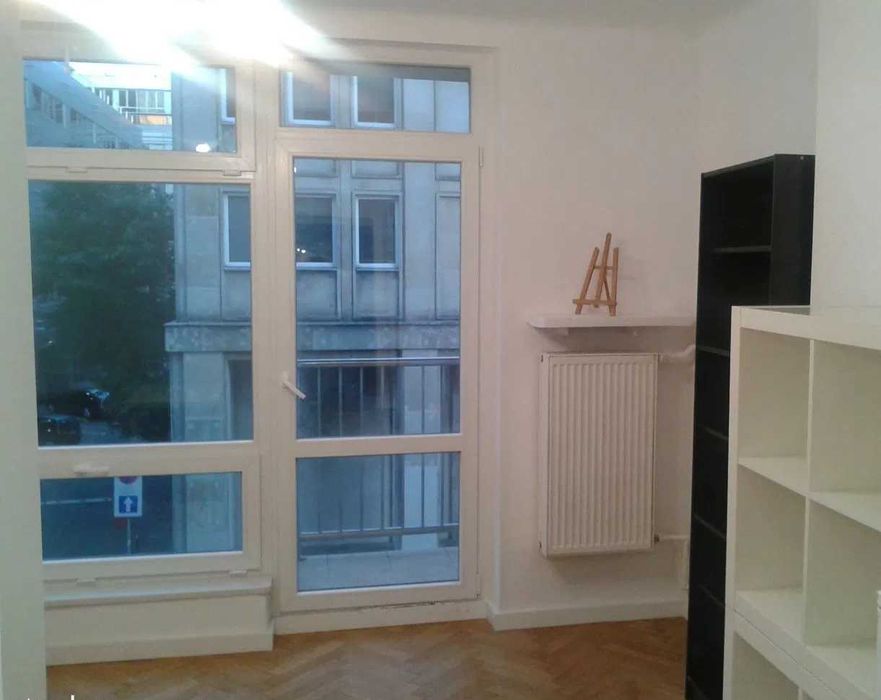 Nowogrodzka przy Kruczej, przytulna kawalerka w Samym Centrum