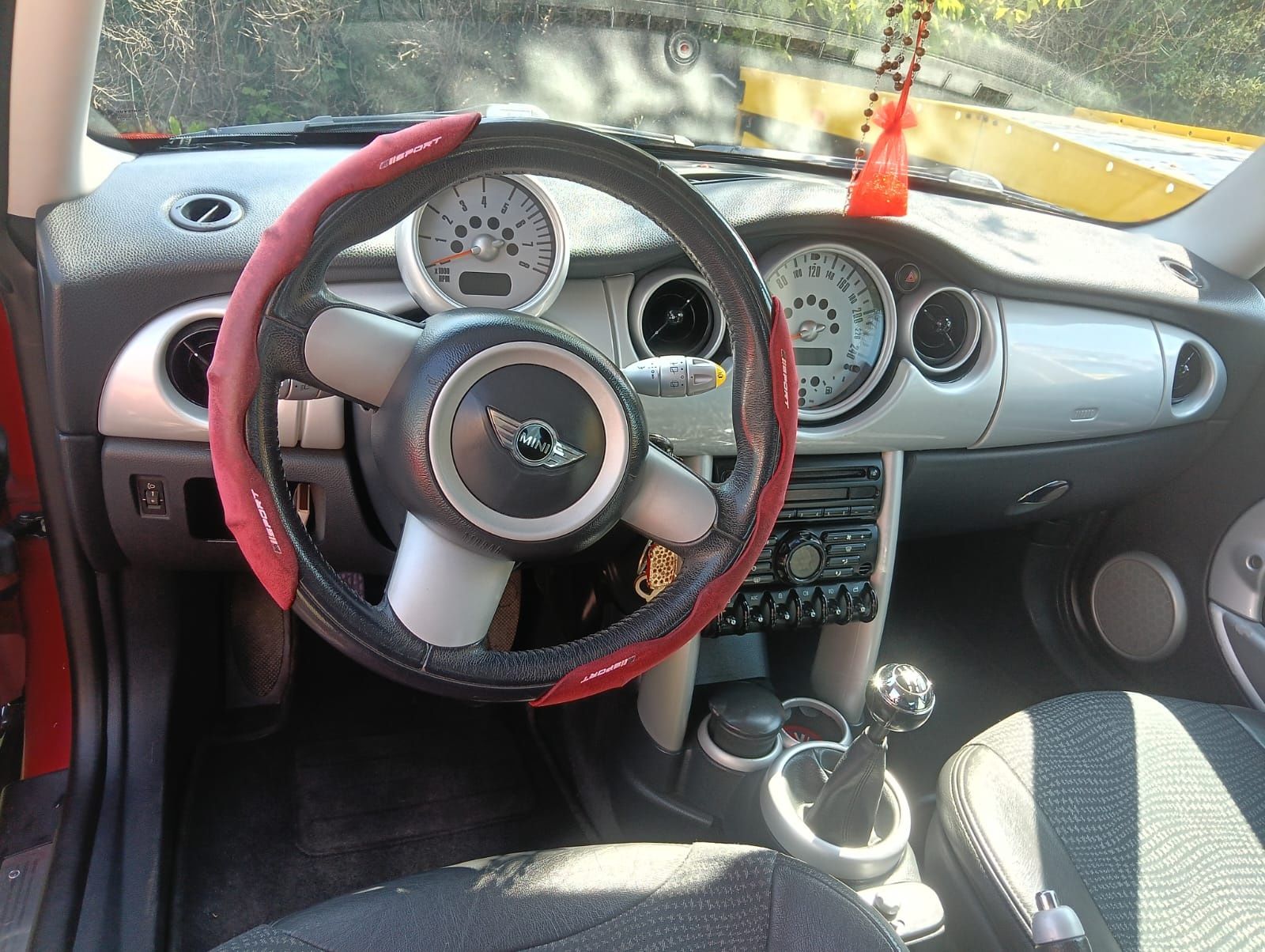 Sprzedam MINI COUPER 1.6 2003R