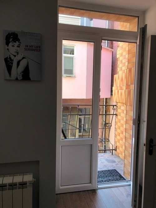 Уютная 2к квартира с Джакузи в центре Києва, возле м. Льва Толстого