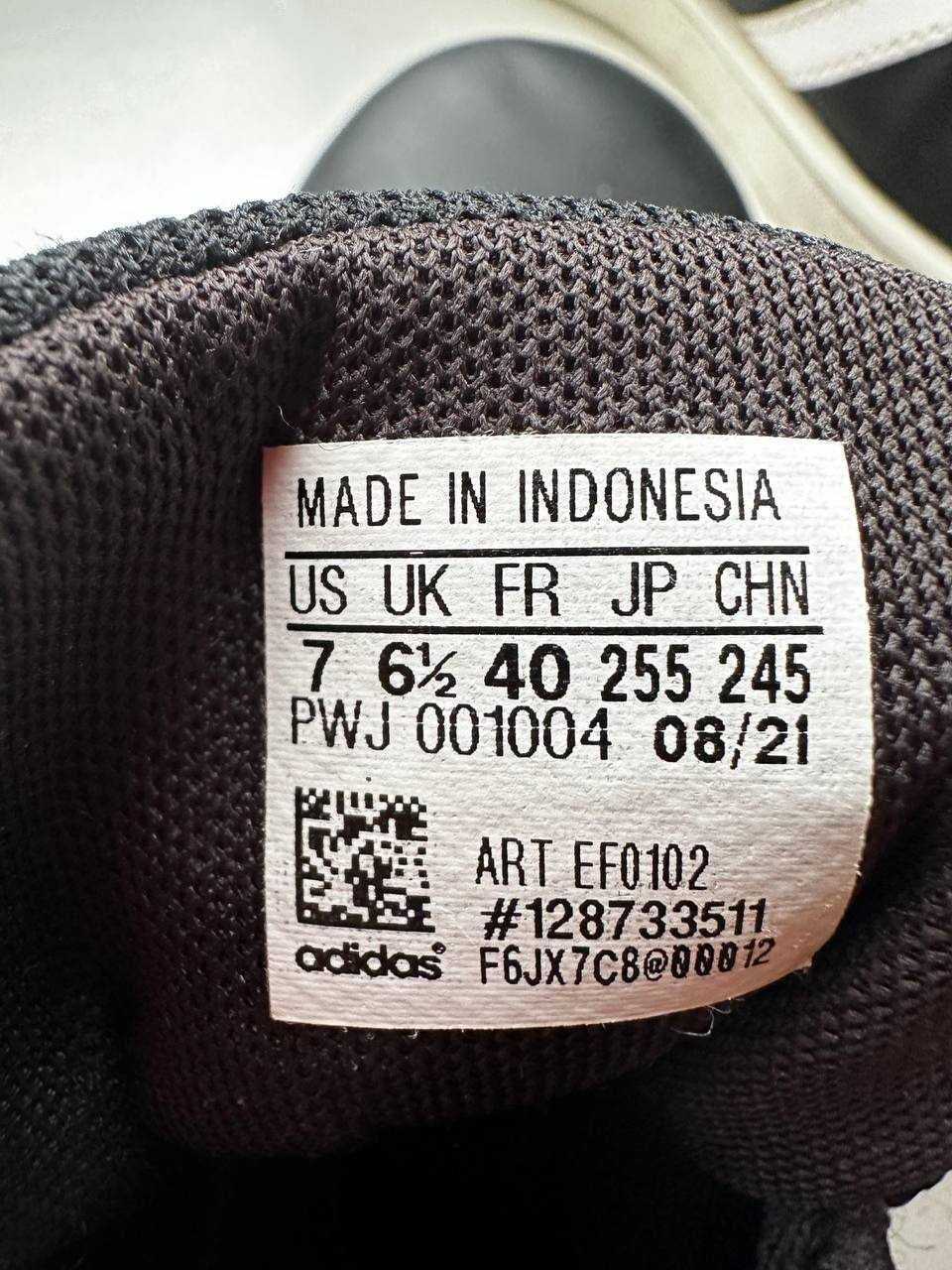 Кроссовки Adidas Original унисекс 40 р