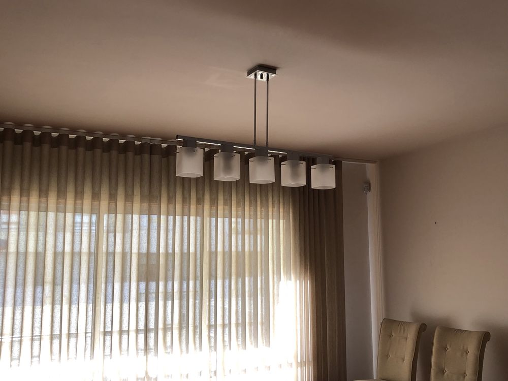 Candeeiro de tecto em inox e vidro (5 lampadas)