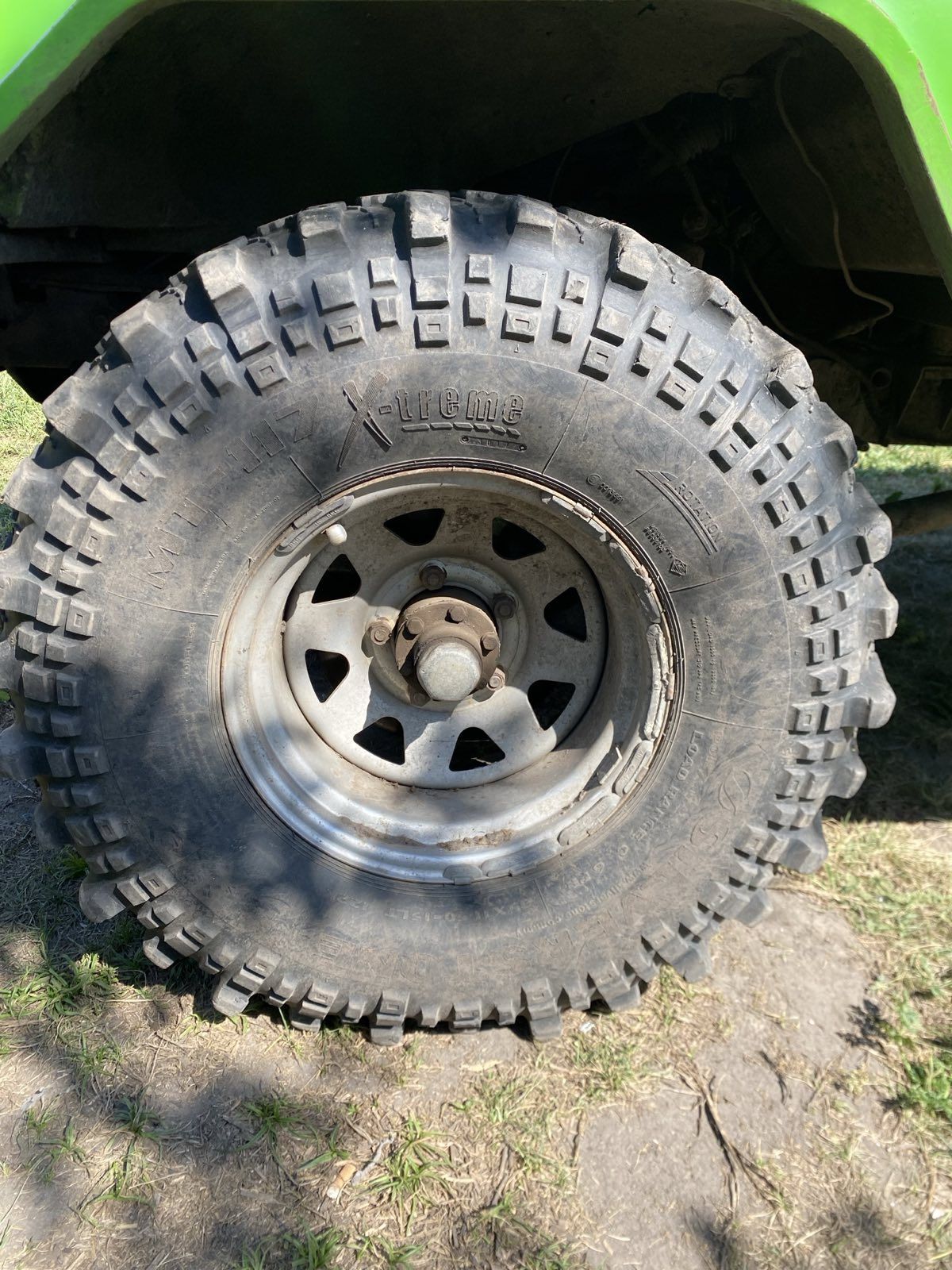 Автомобіль УАЗ 469