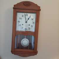Relógio de parede em madeira Reguladora