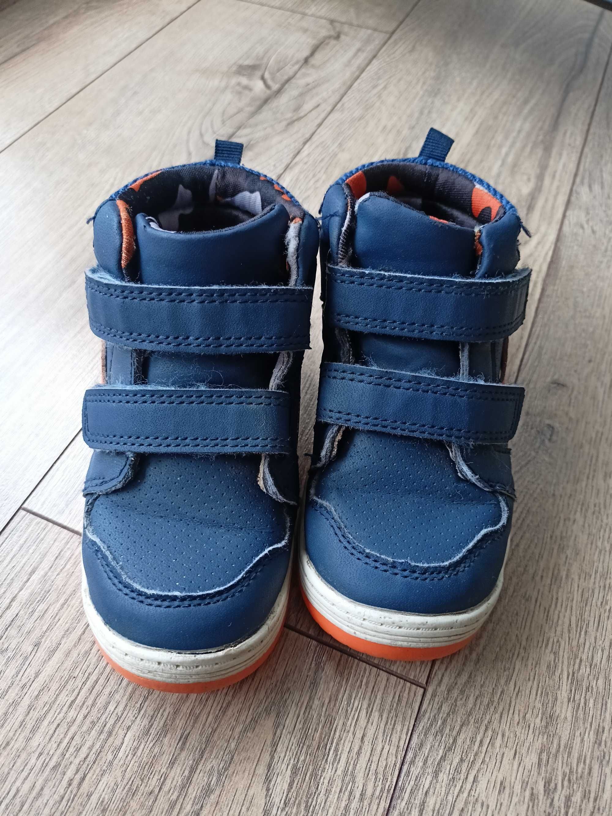 Buty jesienno-wiosenne rozmiar 25