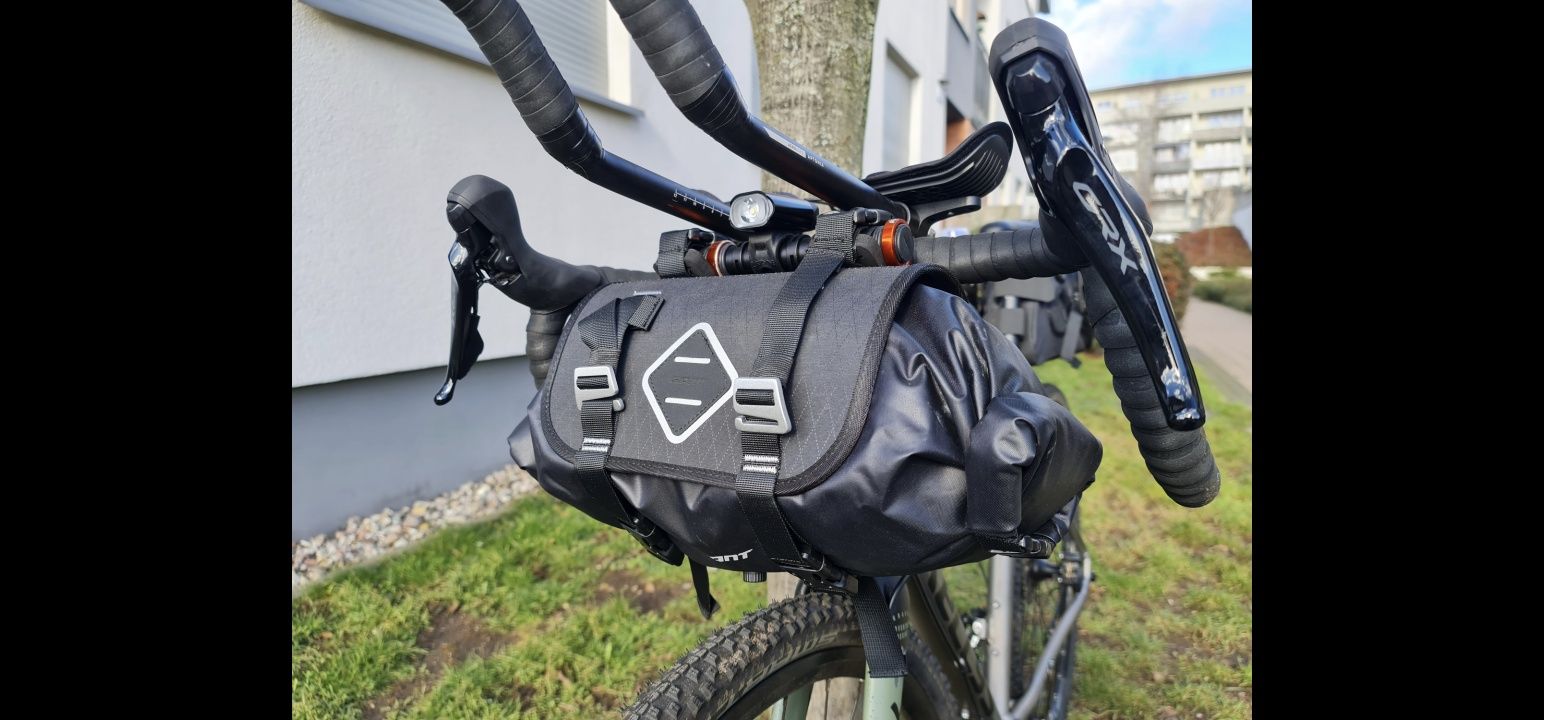 Gravel Kellys soot 50 r. M GRX z osprzętem bikepacking