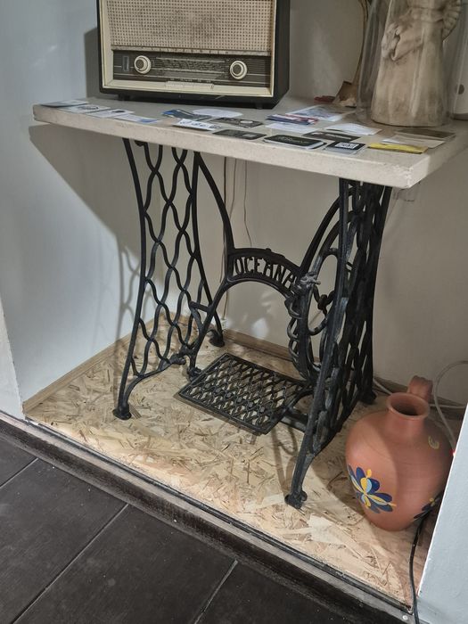 Mesa de costura sem máquina