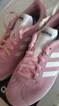 Sapatilhas novas adidas