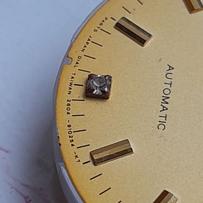 Mechanizm  zegarka QQ automatic