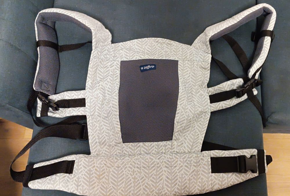 Zaffiro Nosidełko ergonomiczne City dla dziecka do 15 kg