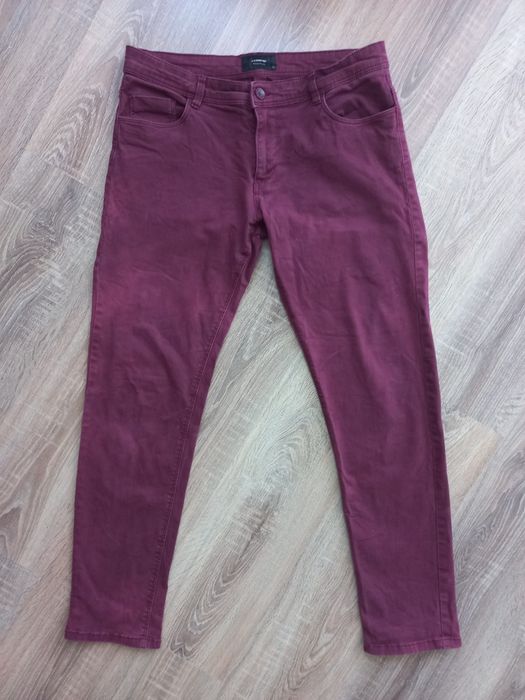 Spodnie męskie reserved slim proste bordowe 32 M L