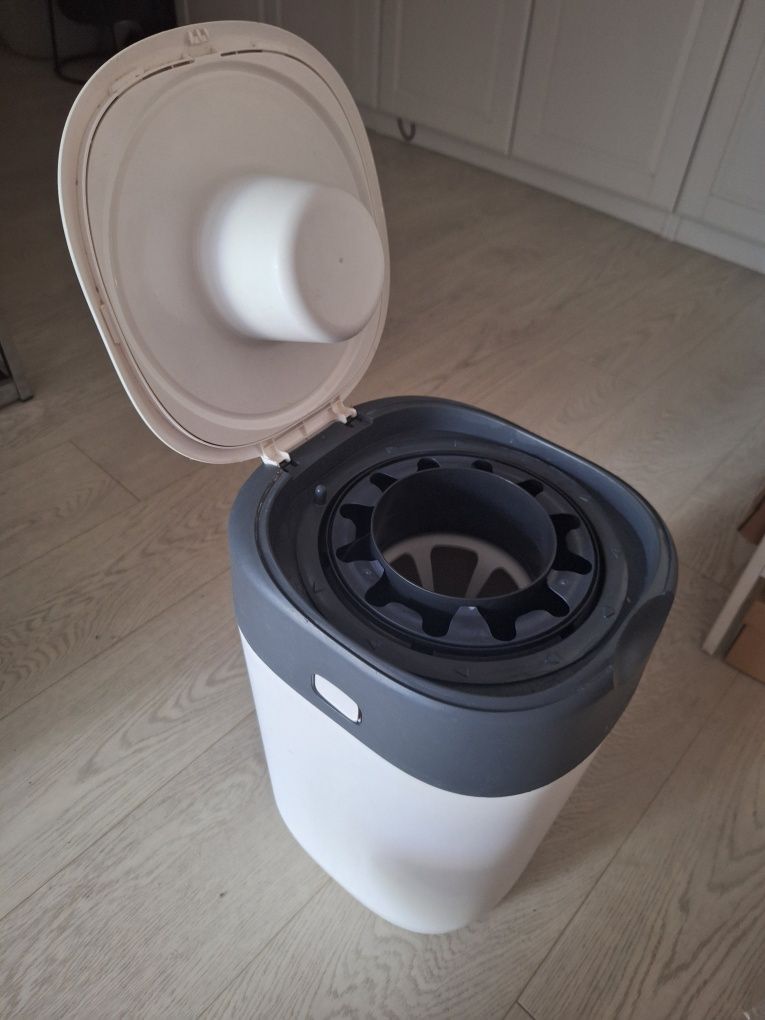 Kosz na pieluchy tommeetippee + worki gratis
