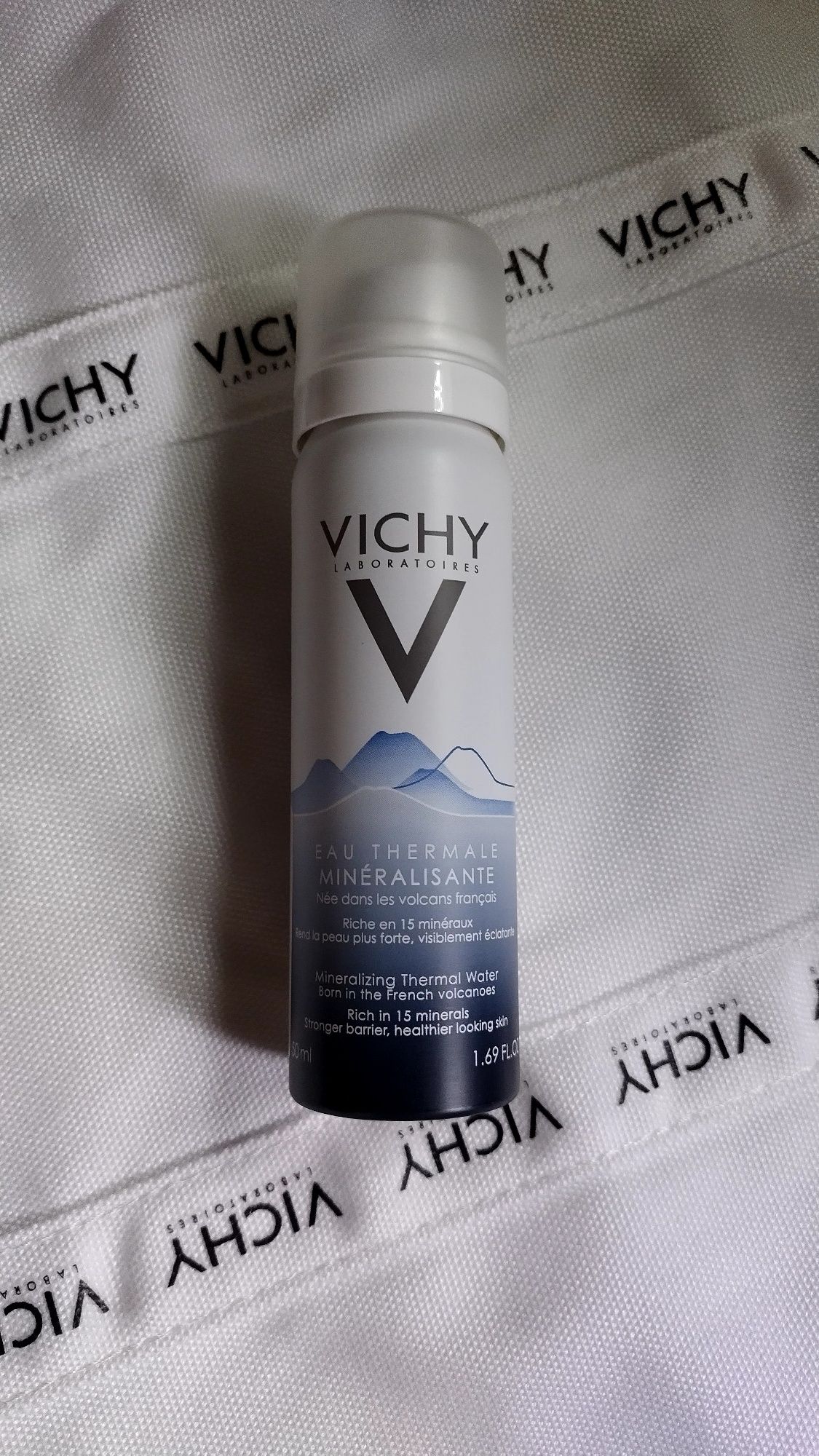 Термальна вода Vichy віші спрей термальная 50 мл тревел формат