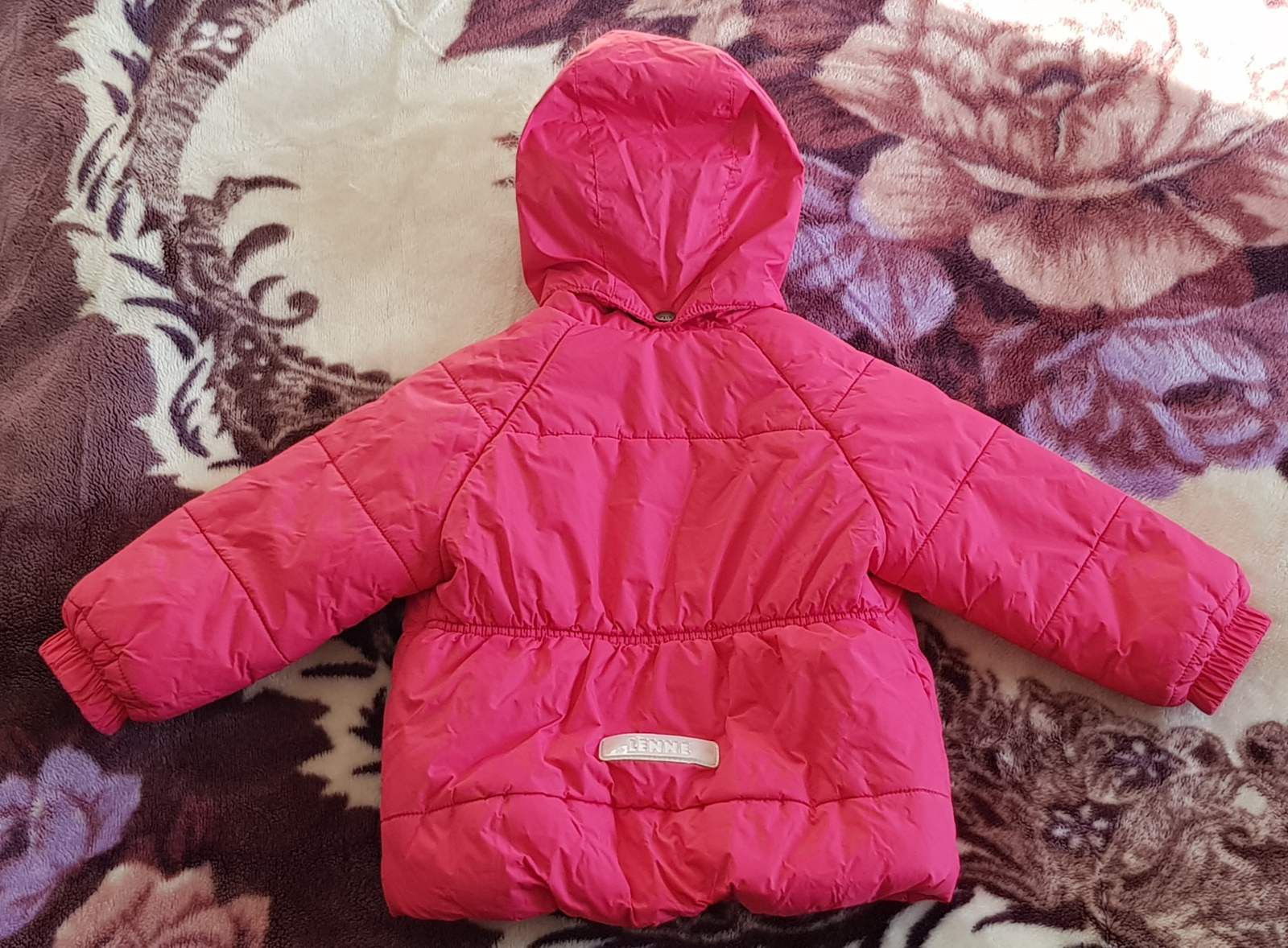 Куртка зимня на дівчинку 2-3роки