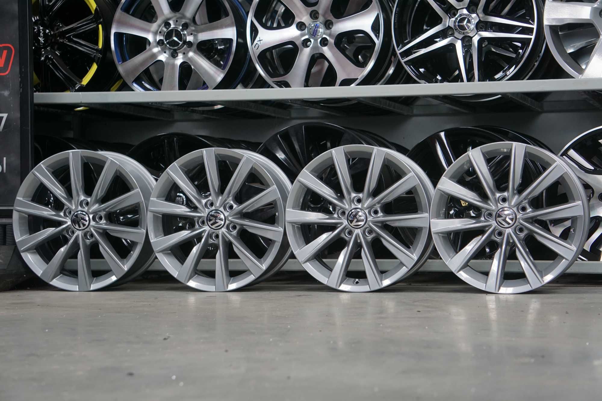 Alufelgi oryginał VW 5N0 5x112 7Jx17 et43 cb57,1mm efekt Vicrom