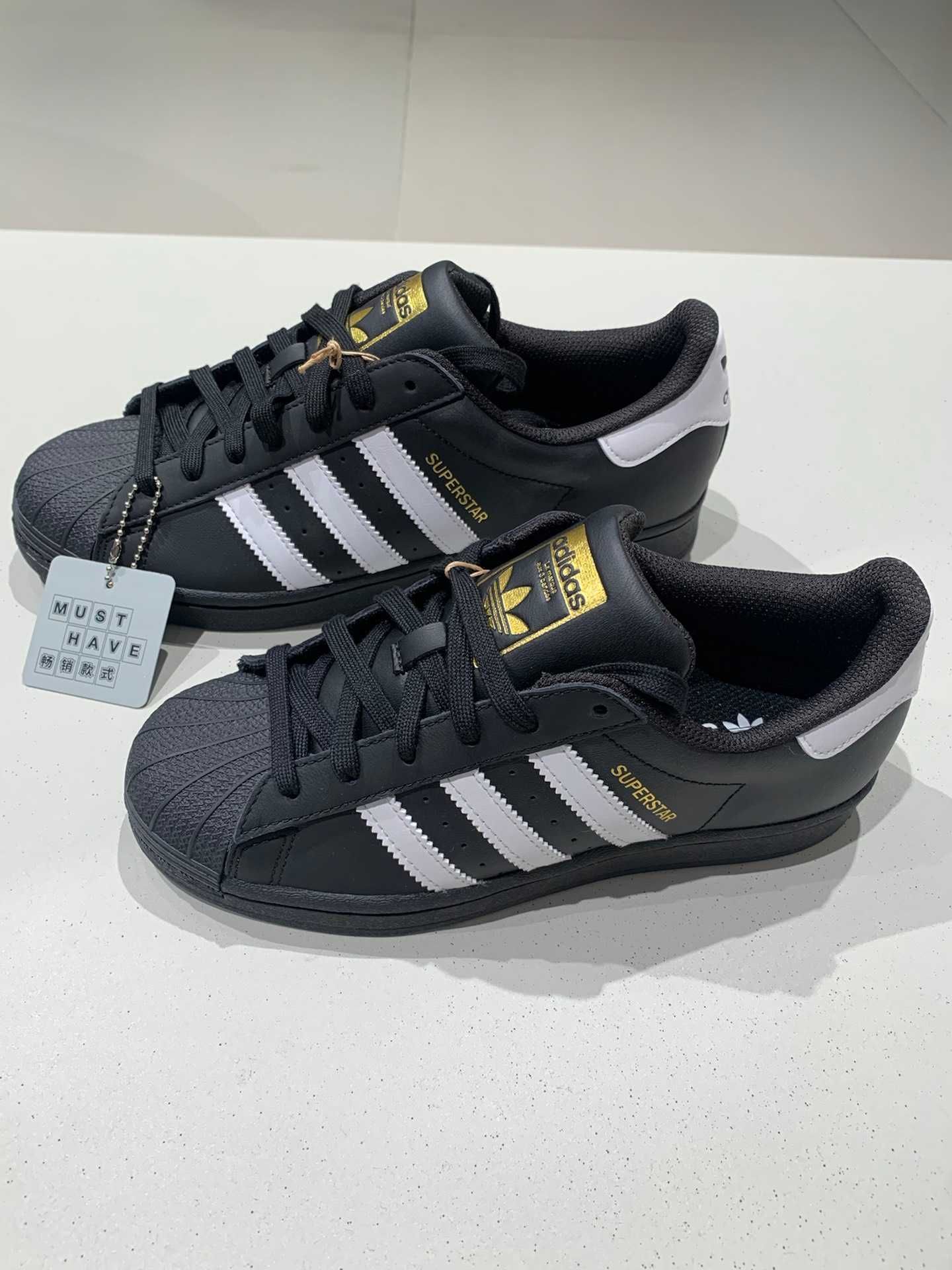 Black Gold\Superstar\adidas\nowy UnisexTrampki.38